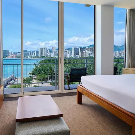 Kaimana Beach Hotel Honolulu Exterior photo